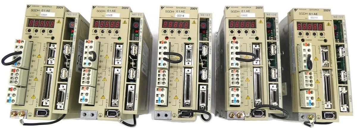 Used Yaskawa Electric SGDH-01AE Servo Drive SERVOPACK JUSP-NS100 Lot of 5 Working