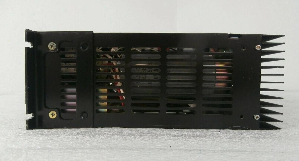 Used Yaskawa Electric JUSP-ACP07AA Power Supply SERVOPACK Working Surplus