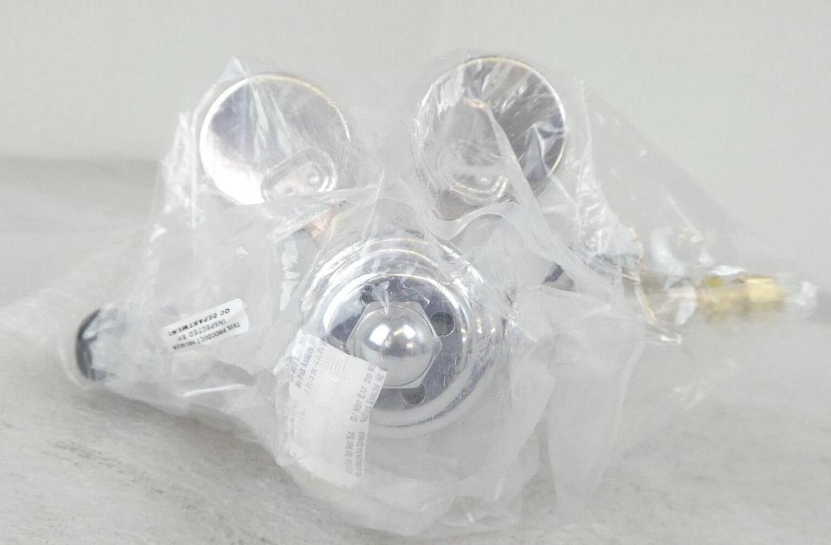 Matheson N241-0172 Manual Regulator PE2400 N2410172 AMAT Applied Materials New