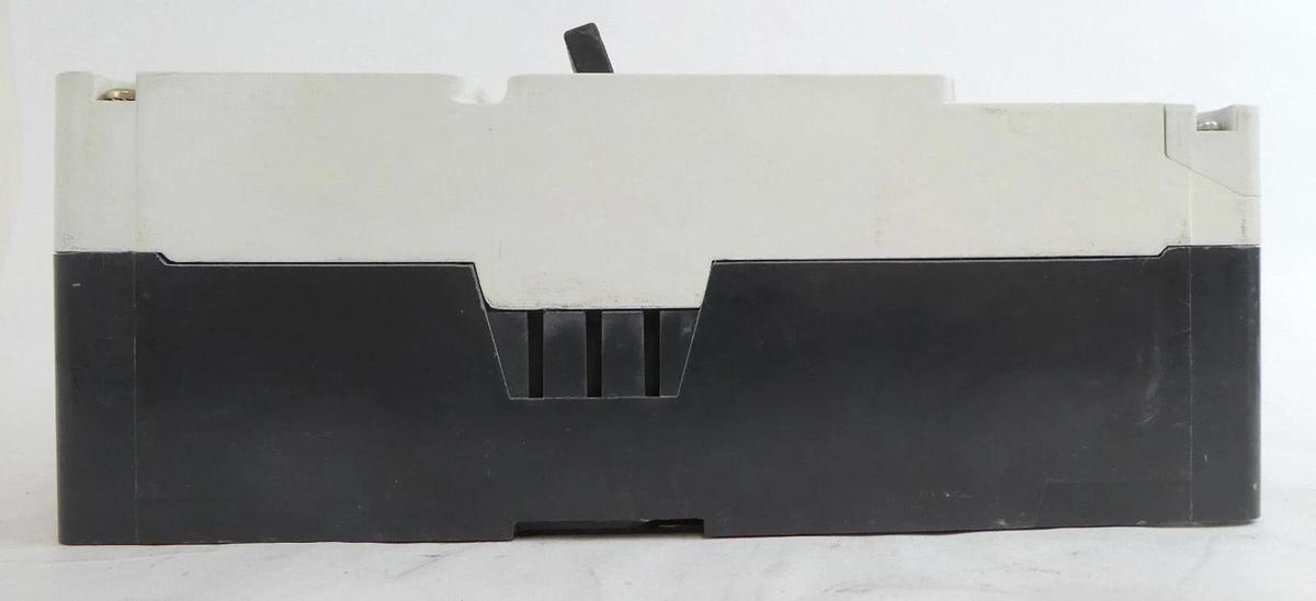 Used Eaton 83E9385 LDC 100k 600V 3-Pole Circuit Breaker LDC3600FK01P05Y17 Working