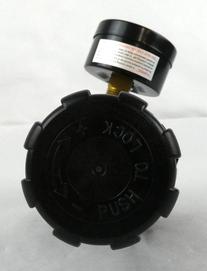 Parker 06R213AC 3/8" Pressure Regulator with Gauge New Surplus
