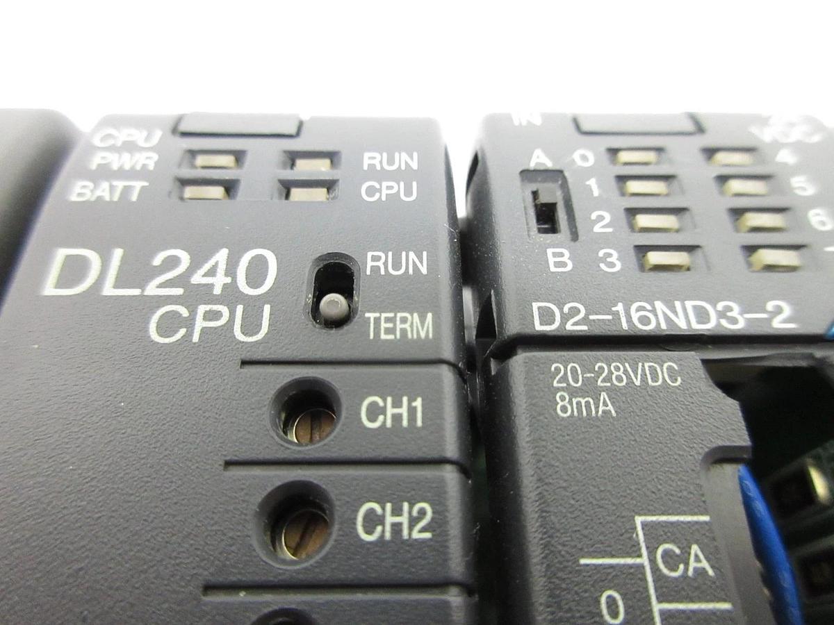 Used Automation Direct D2-04B-1 4-Slot PLC Controller DirectLOGIC 205 Koyo Working
