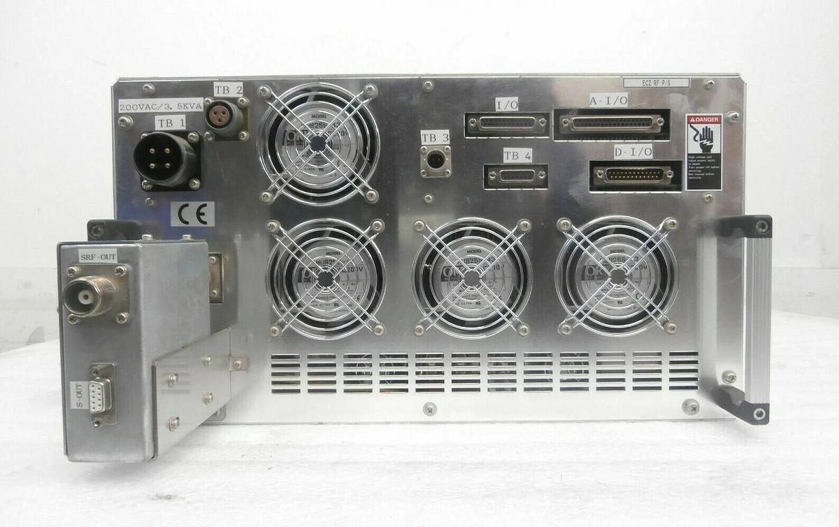 Used Pearl Kogyo CF-500-400K(CE) RF Power Supply Hitachi M-712E No Handle Working