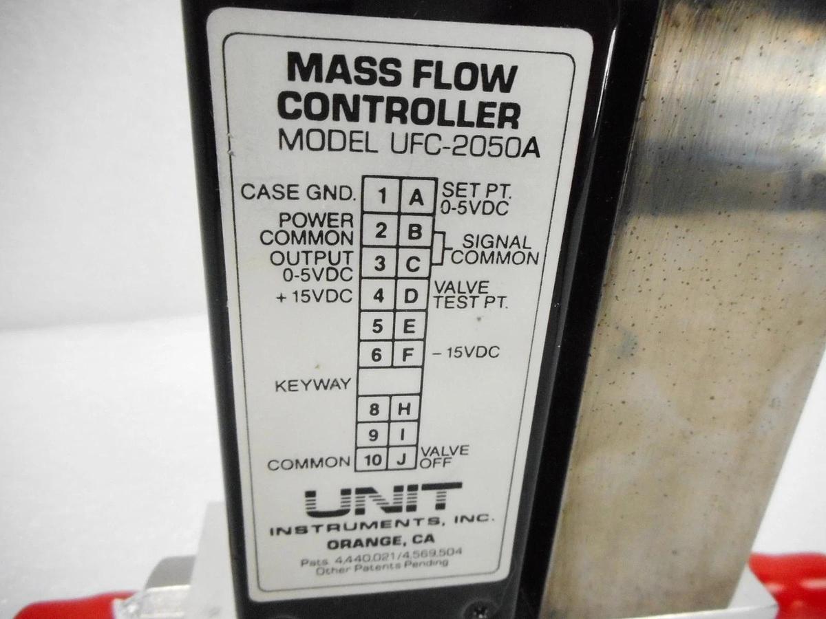 Used UNIT Instruments UFC-2050A Mass Flow Controller MFC 30 SLM N2 Used