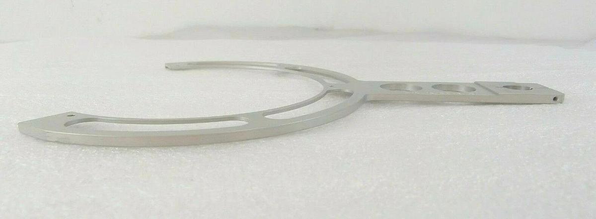 Used Lam Research 715-12165-8 200mm Robot Arm End Effector Fork 4420 Working Surplus