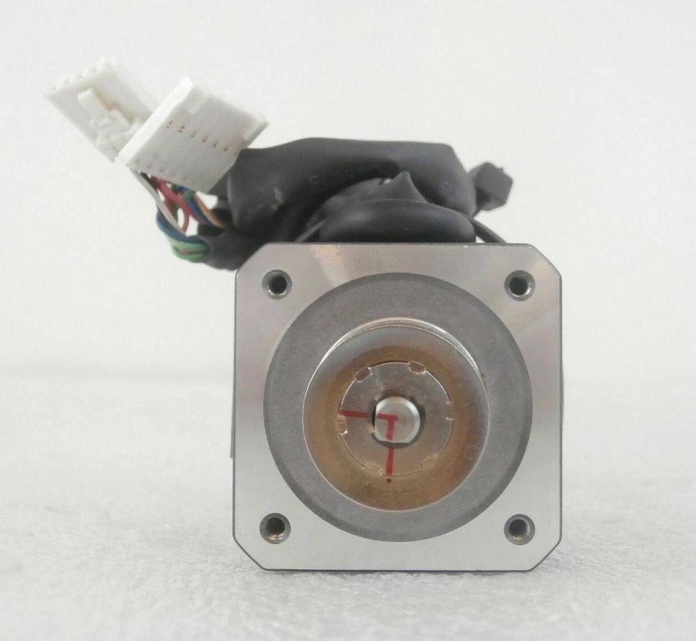 Used Oriental Motor A4839-9015KE 5-Phase Stepping Motor VEXTA TEL Lithius Working