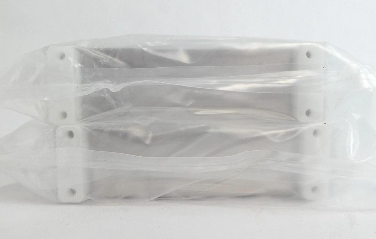 Aera FCPI980CBAXDIDJAA Mass Flow Controller MFC AMAT 0190-34212 Lot of 4 New