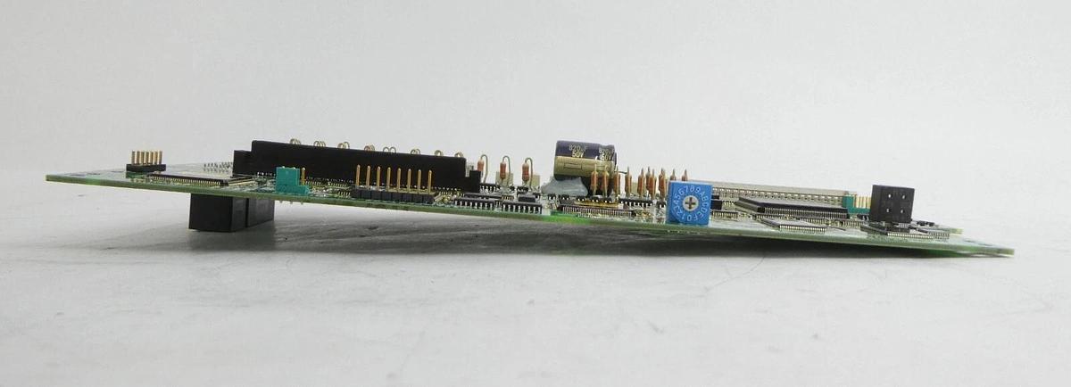 Used Yaskawa Electric JANCD-NIF30B-1 Robot Controller PCB F352061-1 Working Surplus