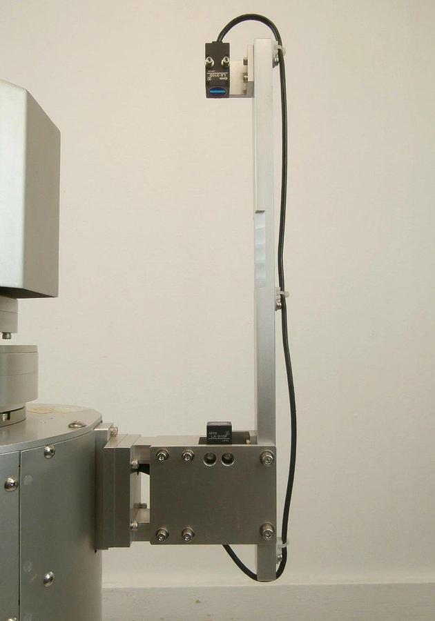 Used Yaskawa XU-RCM2500T-4 Robot Nikon KAB11320/201A-4 No Arms OPTISTATION 7 Working
