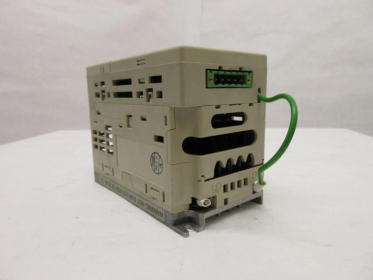 Used Omron 3G3MV-A2002 Inverter Drive SYSDRIVE 3G3MV 3G3MV-PDRT2 Used Working
