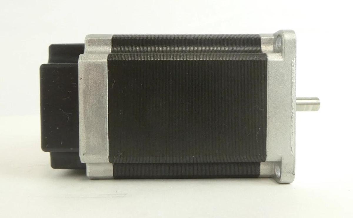Sanyo Denki 103H7126-07E0 Stepping Motor Step-Syn Lot of 3 New Surplus