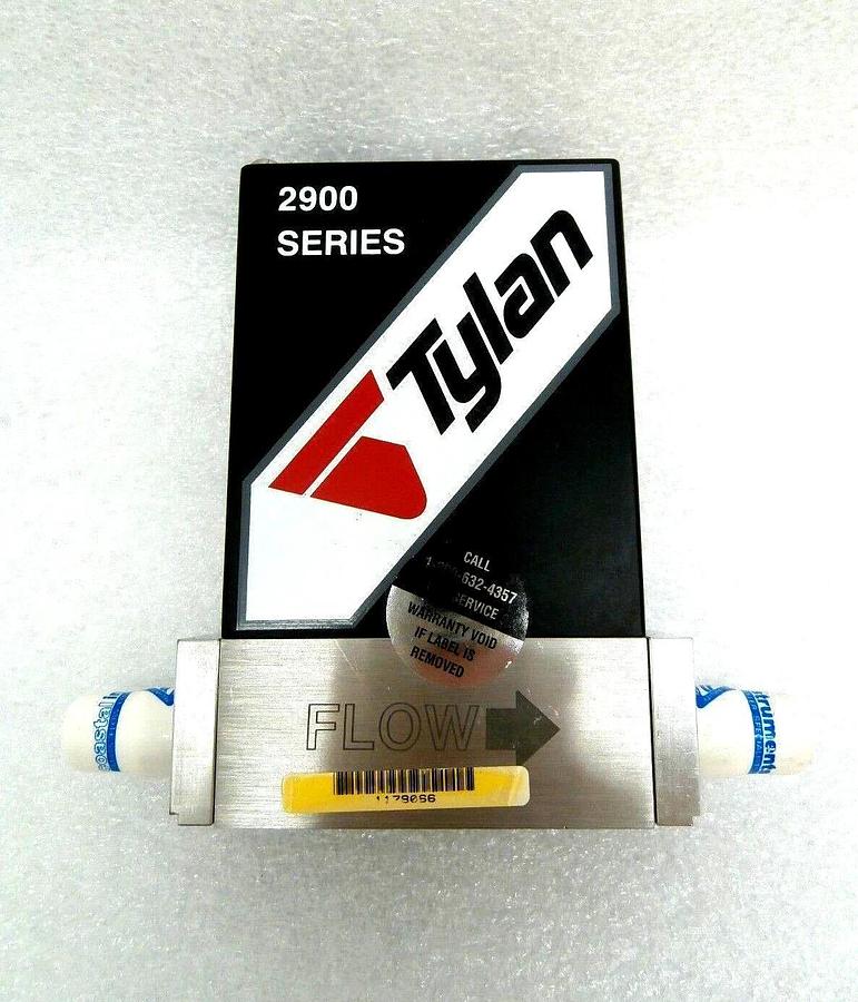 Used Tylan FC-2902MEP-T Mass Flow Controller MFC 2900 Series 100 SCCM CH3F Used