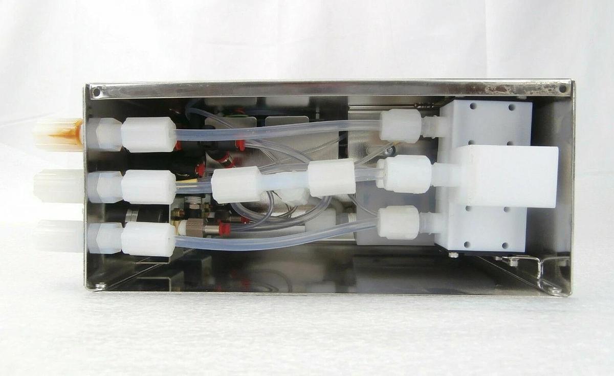 Used IDI Integrated Designs 2-102-037 Chemical Assist Module Stack CAM-E-2S Working