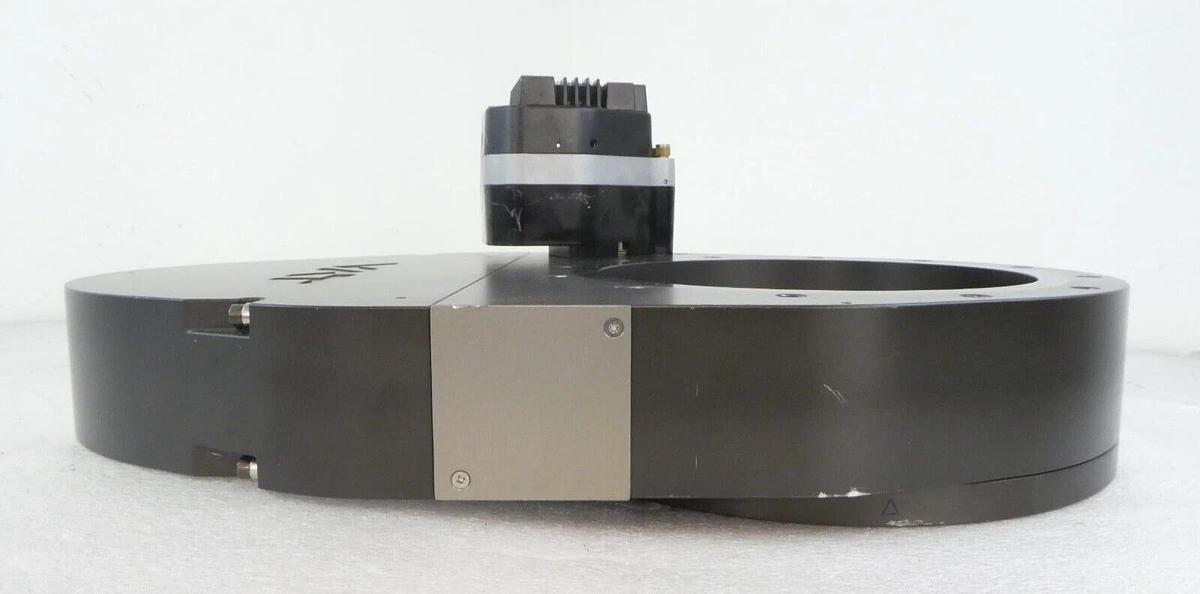 Used VAT 65048-JH52-AKF1 Pendulum Control & Isolation Gate Valve Series 650 Untested