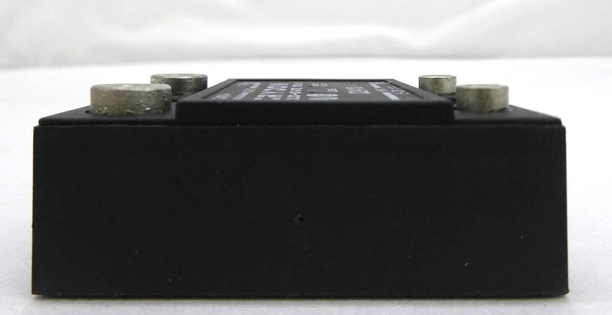 Crydom Company D2410 Solid-State Relay Reseller Lot of 25 New Surplus