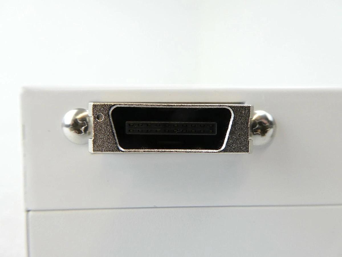 Used Fujikin FCSP7002-4WS1-F400-A3 Flow Control System P7000 TEL Tokyo Electron Spare