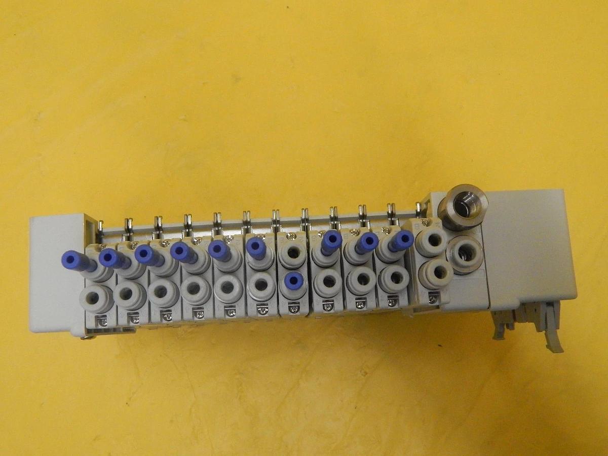 Used TEL Tokyo Electron SVC3 11-Port Manifold SMC SQ1131DY-5-C4-Q PR300Z Used Working