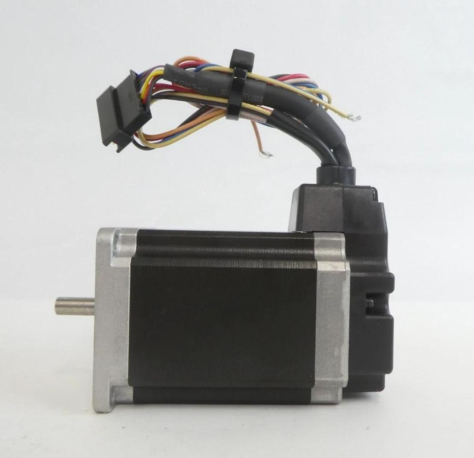 Sanyo Denki 103H7126-07E0 Stepping Motor Step-Syn Lot of 3 New Surplus