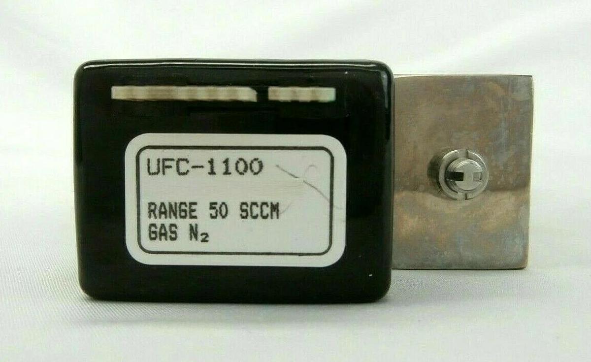 Used UNIT Instruments UFC-1100 Mass Flow Controller MFC AMAT 3030-01058 Working Spare