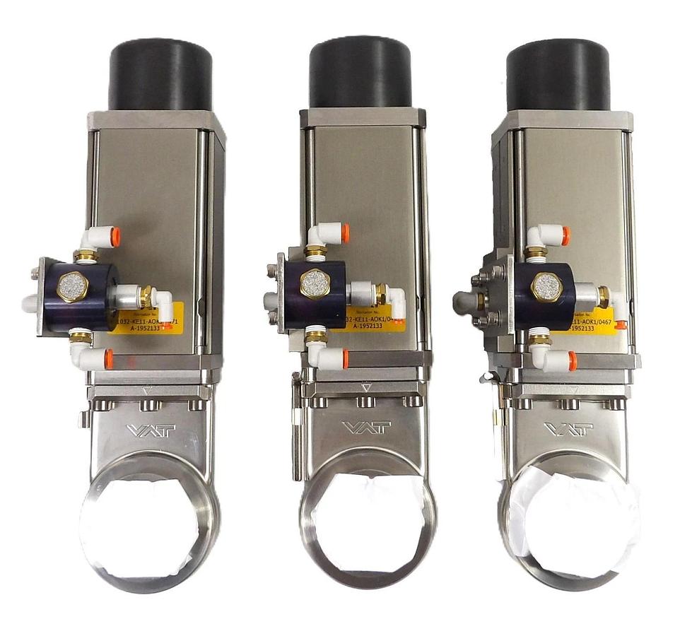 Used VAT 01032-KE11-AOK1 Mini UHV Gate Valve Assembly w/ Purge Lot of 3 Working