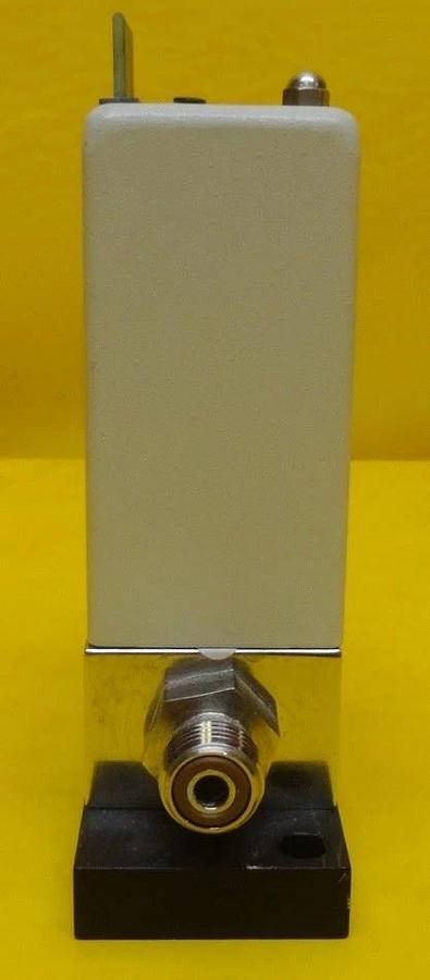 Used Precision Flow 401 Mass Flow Controller MFC 100 SCCM N2 Used Working