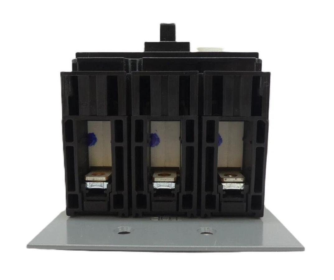 Square D HDF36125UK Circuit Breaker PowerPact HD 150 New Surplus