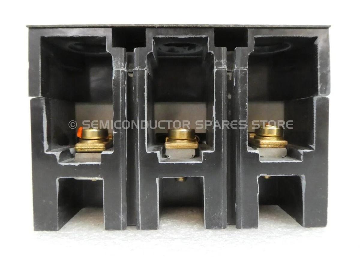 Used Square D HGF36045 Circuit Breaker PowerPact HG 060 ELM150HD Lot of 2 Working
