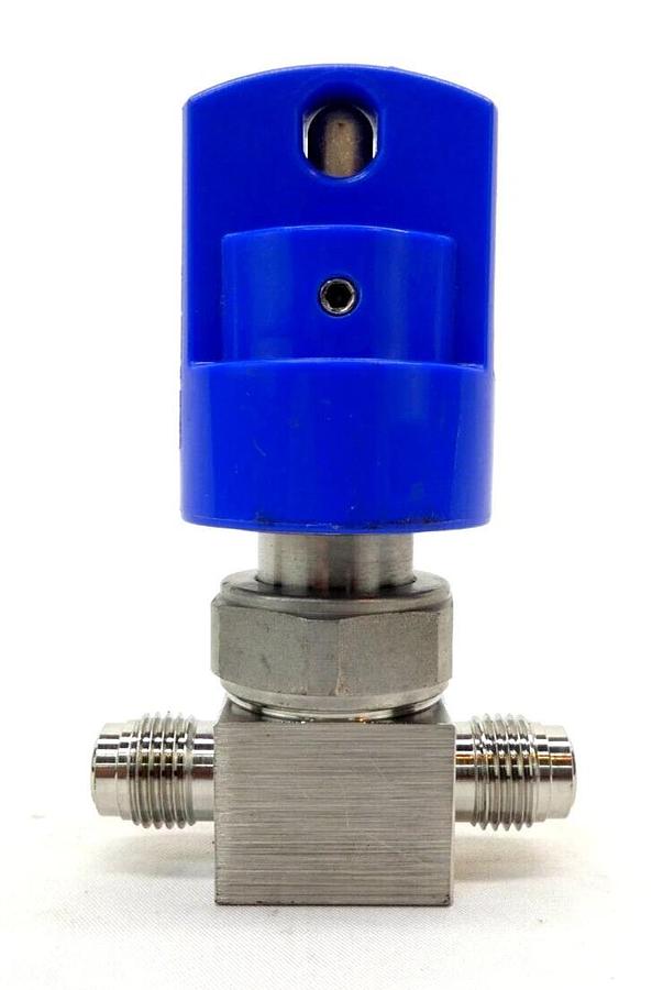 Used Swagelok 6LVV-DPLVR4-P Diaphragm Sealed Valve Reseller Lot of 11 Working Surplus