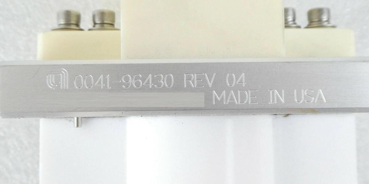 Used VAT 25128-EA24-ADG1 HV Inline Valve Assembly AMAT 0200-21946 Working Surplus