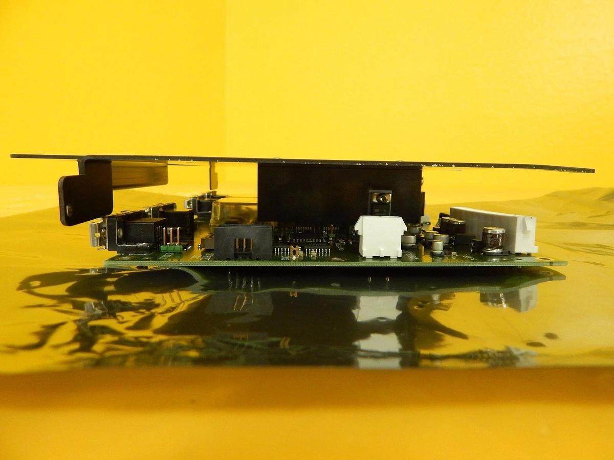 Used FEI Company 4022 192 9350 Power Supply PCB Card SEM EDCU CLM-3D Working