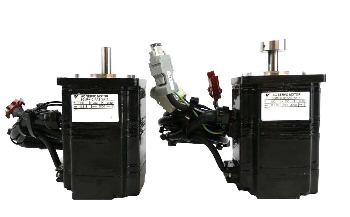 Used Yaskawa Electric SGMPH-01AAE-YA11 AC Servo Motor Reseller Lot of 2 Working