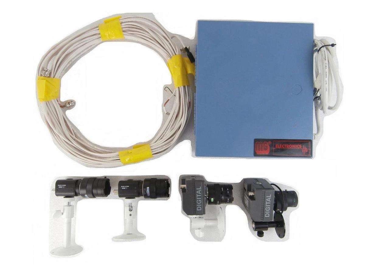 Used Watec LCL-903K CCD Camera Set w/Lens Mount and Power Supply DPS-12DC-9 Working