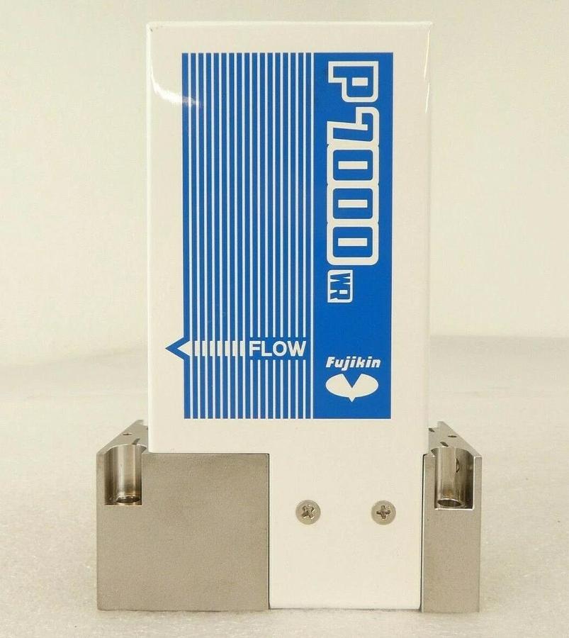 Used Fujikin FCSP7102W-4WS1-F2L-A3 Flow Controller P7000 WR TEL Tokyo Electron Spare