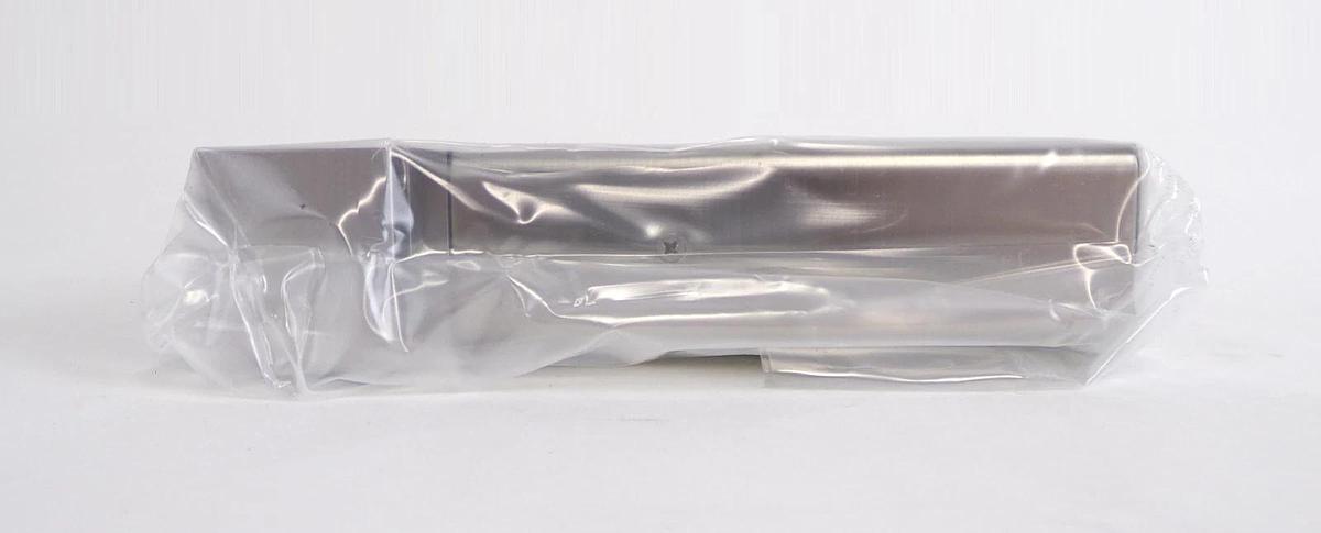 Used Brooks Instrument GF120C-110025 Mass Flow Controller MFC 50 SCCM C4F8 New Spare