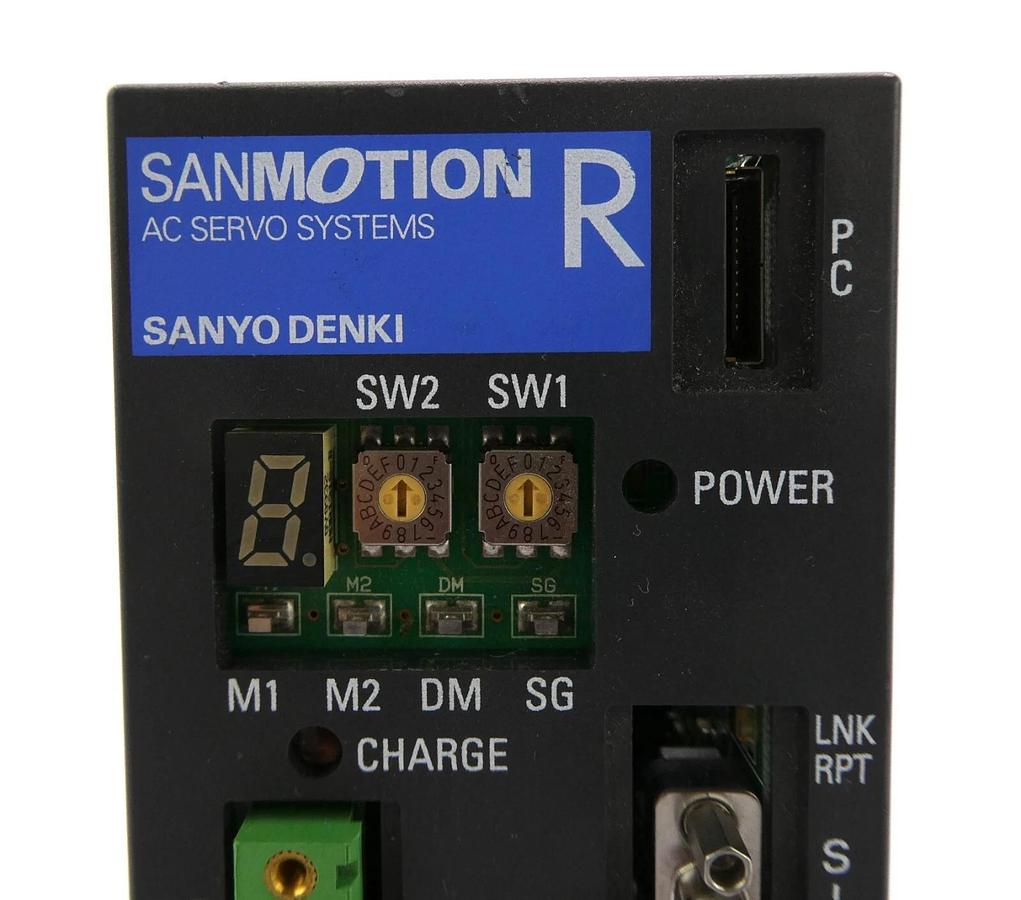 Used Sanyo Denki RS1L01AZA00 AC Servo Amplifier SANMOTION R Working Surplus