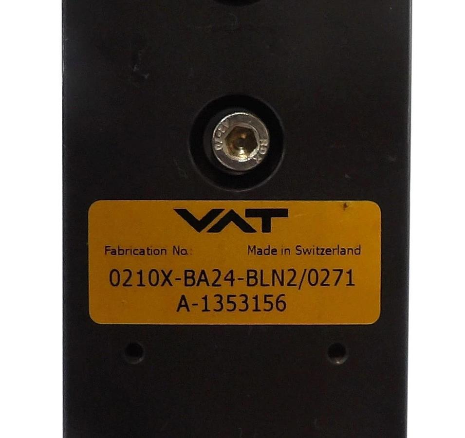 Used VAT 0210X-BA24-BLN4 High Vacuum Pneumatic Slit Valve Working