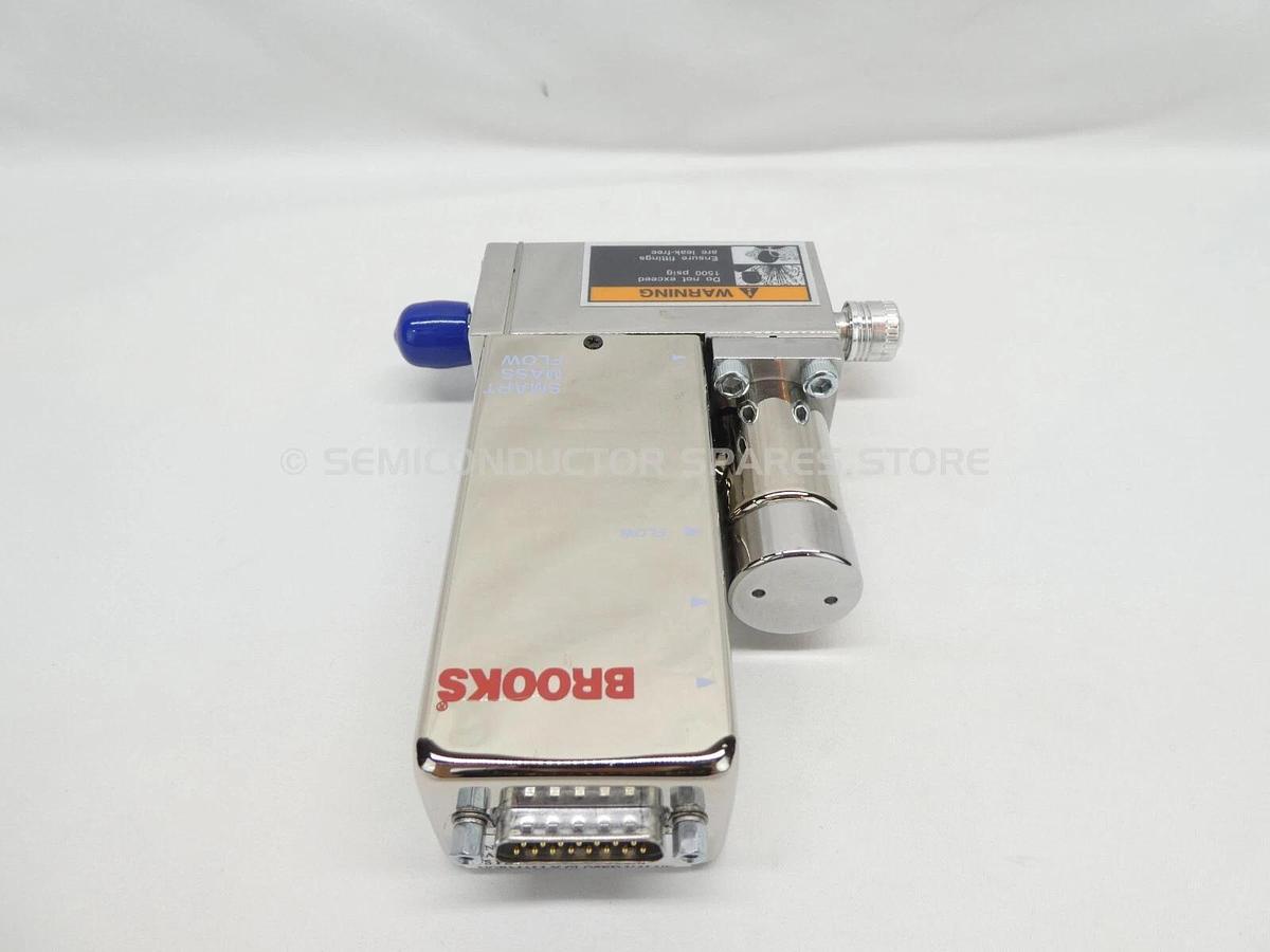 Brooks Instrument 6256SBZVCLA Mass Flow Controller 6256S Lam 797-901198-310 New