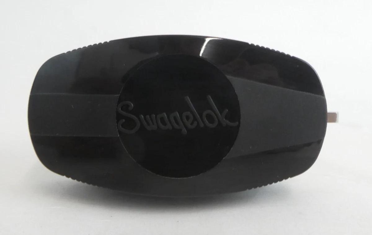 Swagelok SS-44F6-A-LLC 40 Series Ball Valve Lot of 3 New