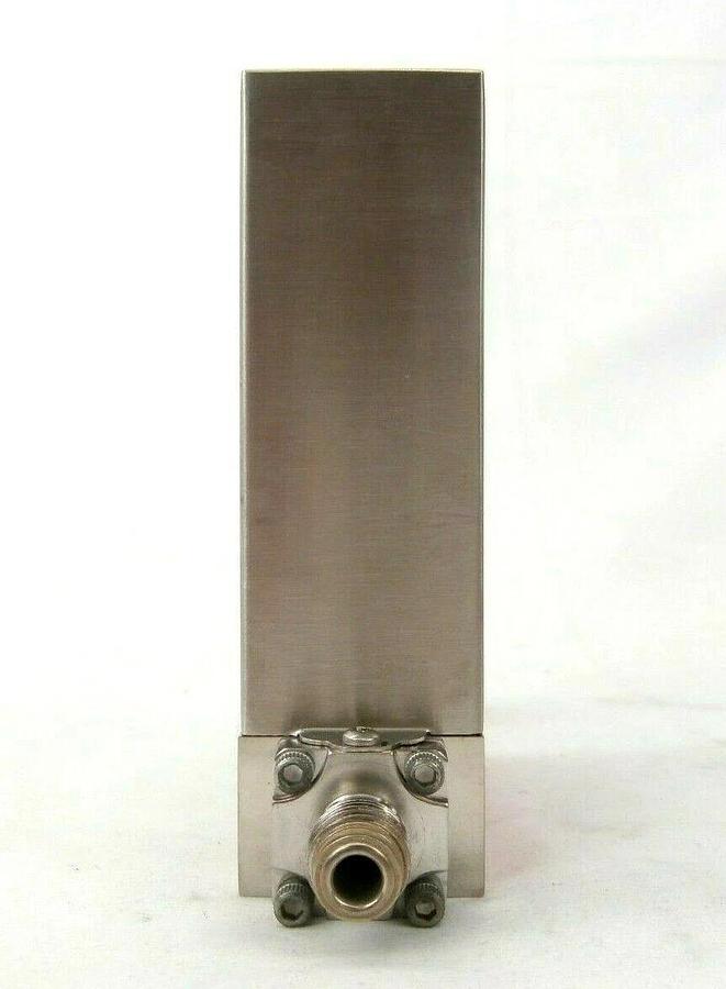 Used UNIT Instruments UFC-8160 Mass Flow Controller MFC 200 SCCM HI Working Spare