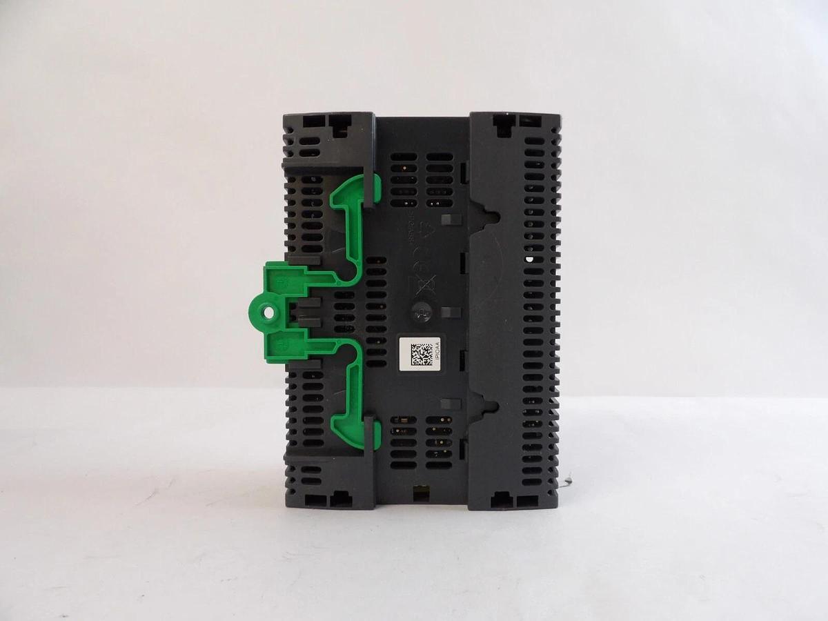 Used Schneider SXWIPIOAA10001 Smart IP Controller IP-IO-DI10 Lot of 7 Working
