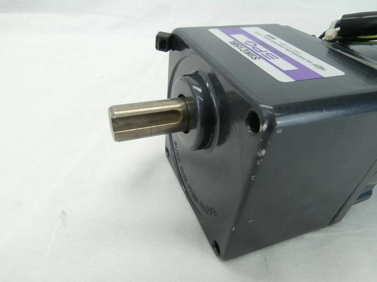 Used SPG Motors S9R90GKL-ES12CE Reversible Motor with Gear Head S9KC15BL Used Working