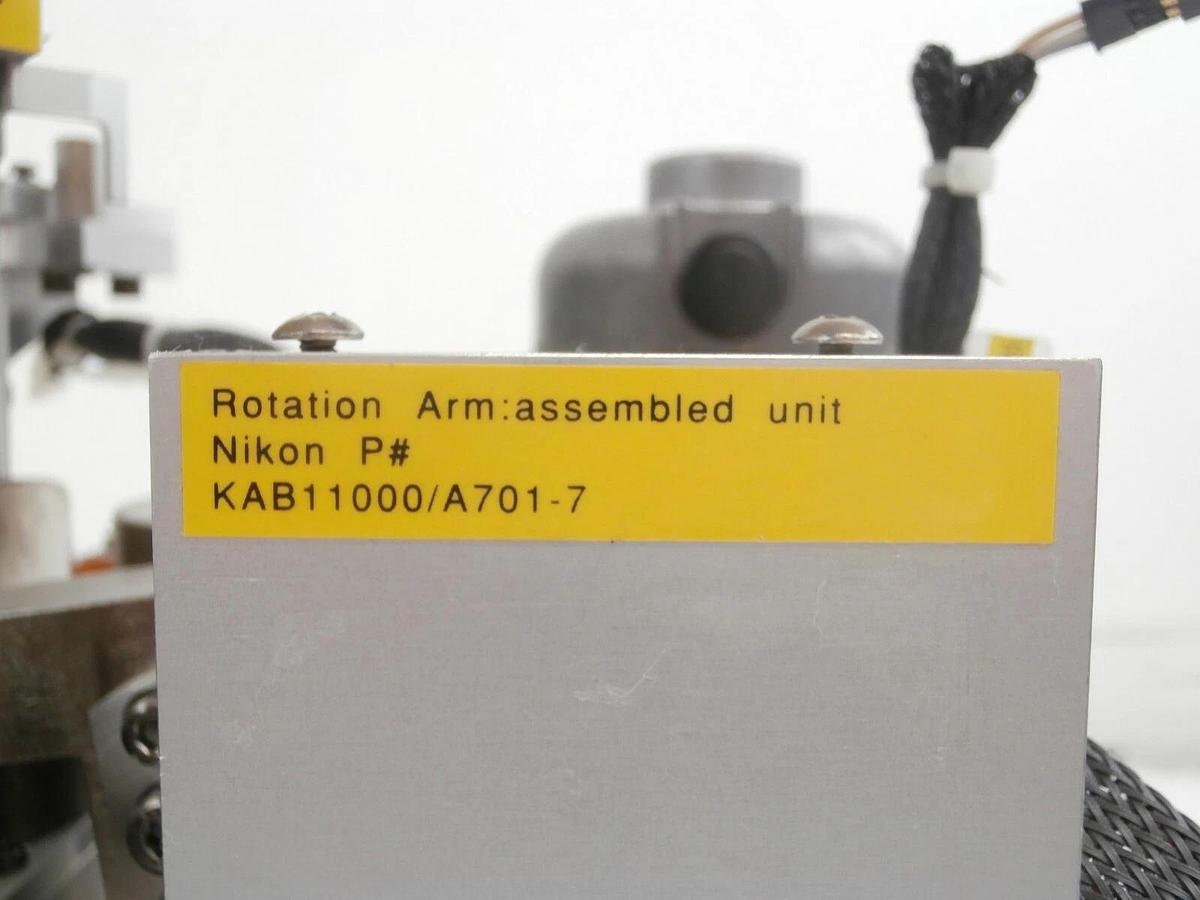 Used Nikon KAB11000/A701-7 Wafer Rotation Arm with Ceramic End Effector Working