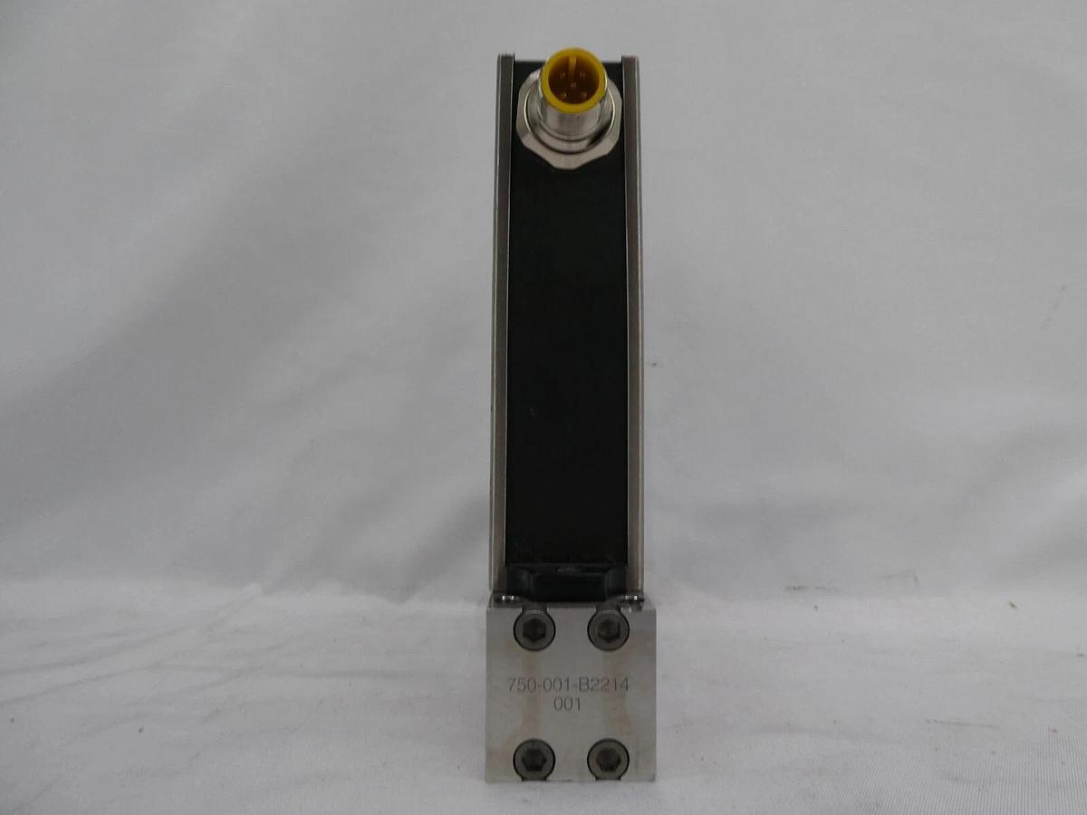 Used Celerity UFC-8565C Mass Flow Controller MFC He Reseller Lot of 7 Working*