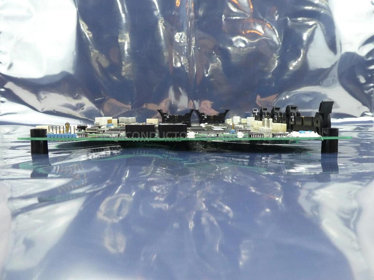 Used Shinko Electric 3FE113C004300 PCB OHT-SERVO (SRVC) M131 SRVC 4.5 Ver. 2,7 Spare
