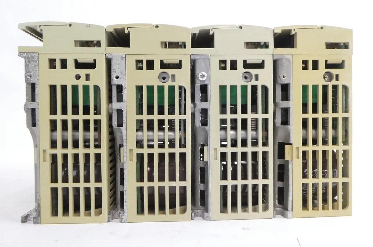 Used Yaskawa Electric SGDA-01AS SGDA-02AS Servo Driver Servopack Lot of 14 Working