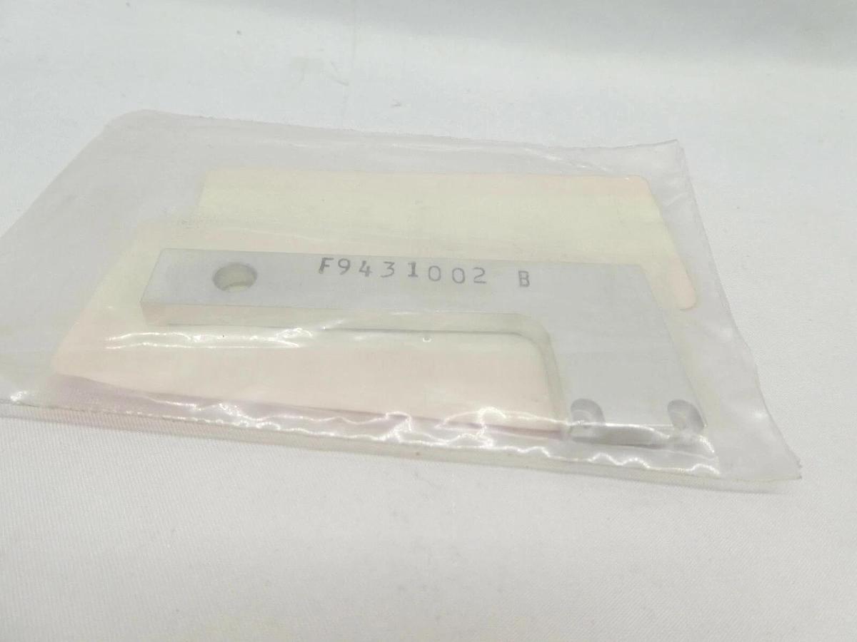 Varian Semiconductor Equipment VSEA F9431002 Pick RH 3 125mm Lot of 4 New Spare