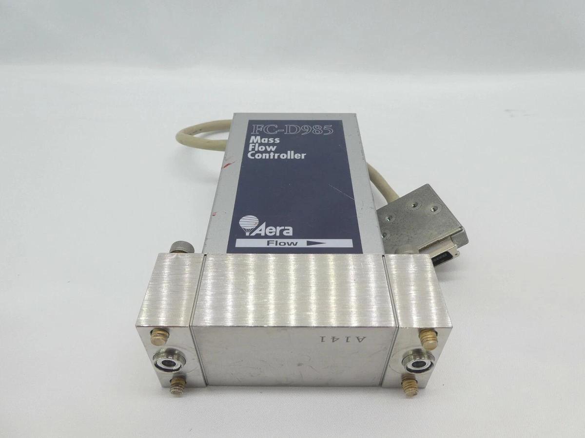 Used Aera TC FC-D985Y-BF Mass Flow Controller MFC FC-D985 1000 SCCM N2 Working Spare