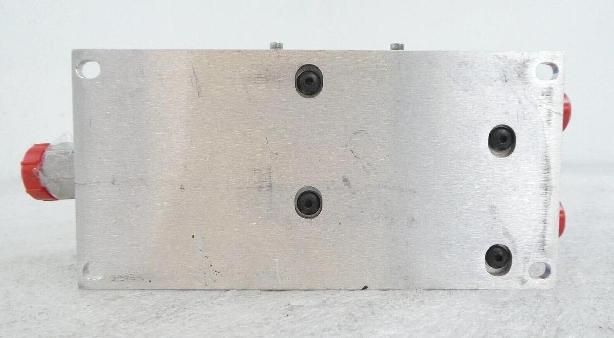 MKS Instruments DLT2A1-29612 Flow Ratio Controller DELTA II New Open Spare