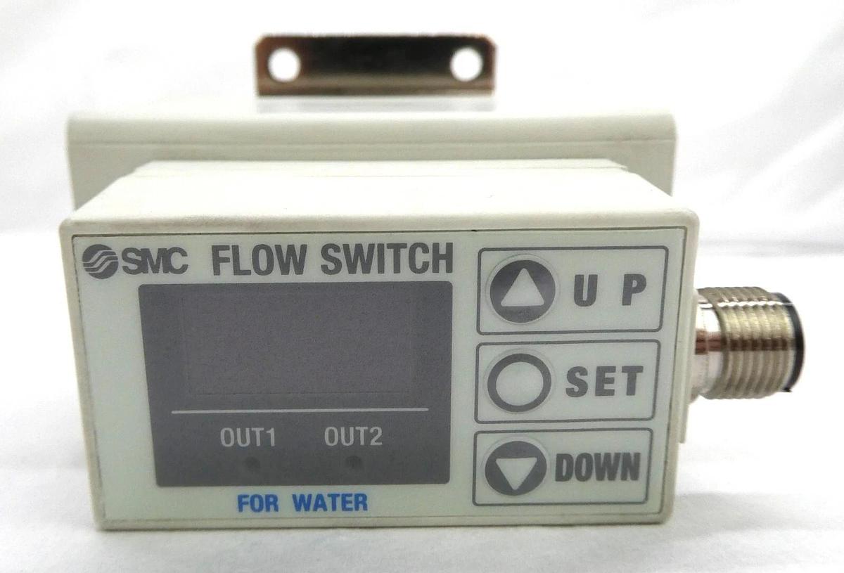 Used SMC PF2W711-N10-27 Digital Water Flow Switch Reseller Lot of 3 Working Surplus