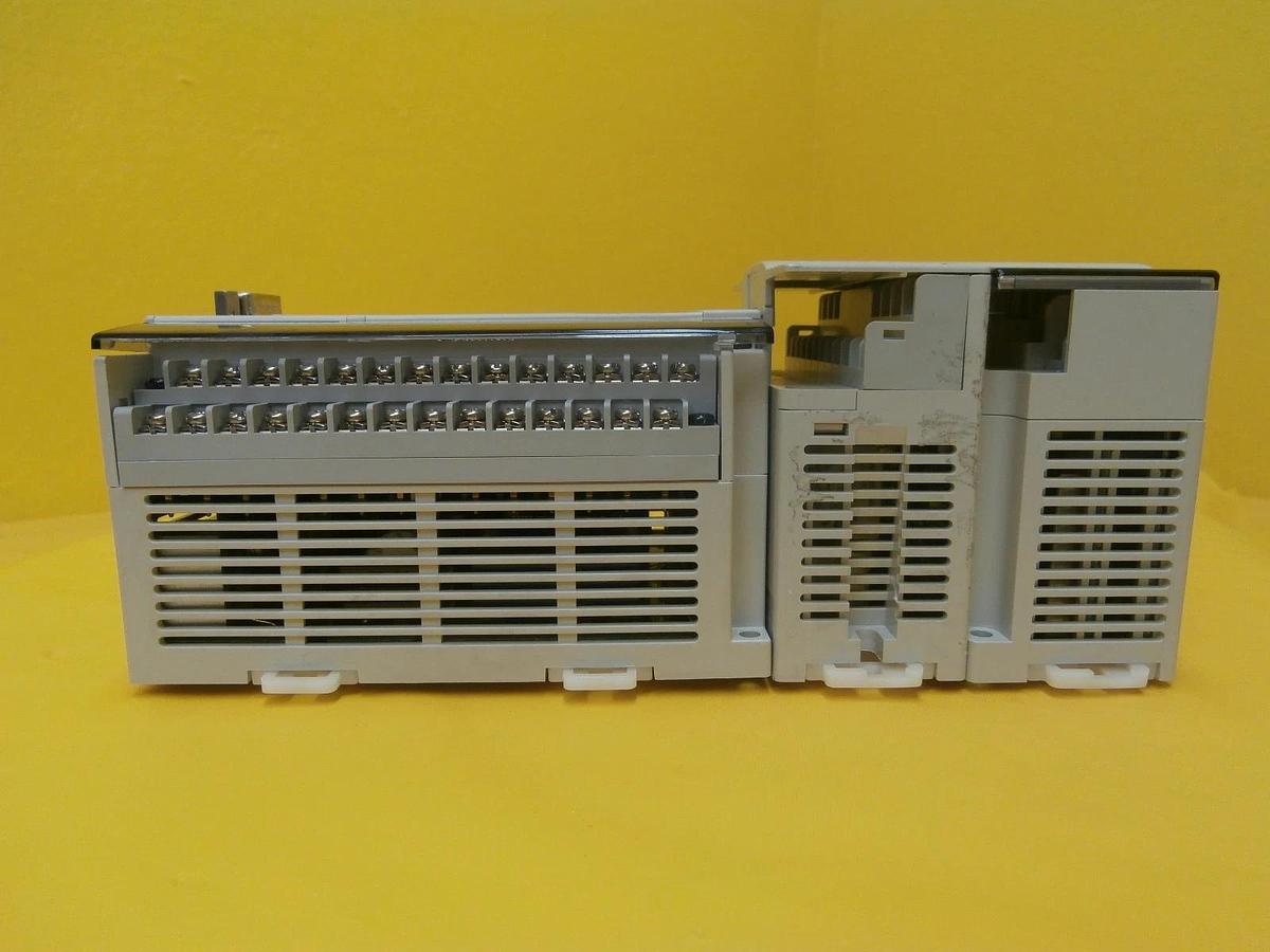 Used Mitsubishi FX1N-40MR-ES/UL PLC Control Assembly MELSEC FX2N-16EYR FX0N-3A Used
